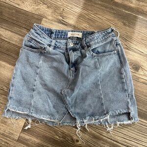 PacSun Light Wash Denim Cutoff Shorts